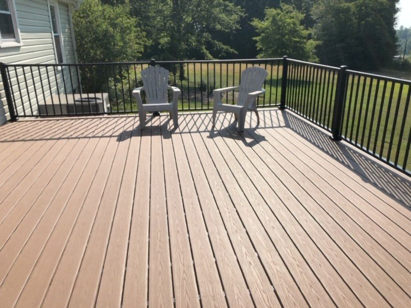 deck building company greater greenville sc area